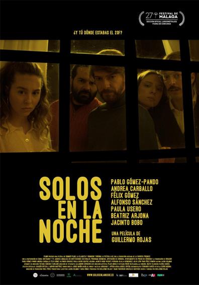 SOLOS EN LA NOCHE SOLOS EN LA NOCHE